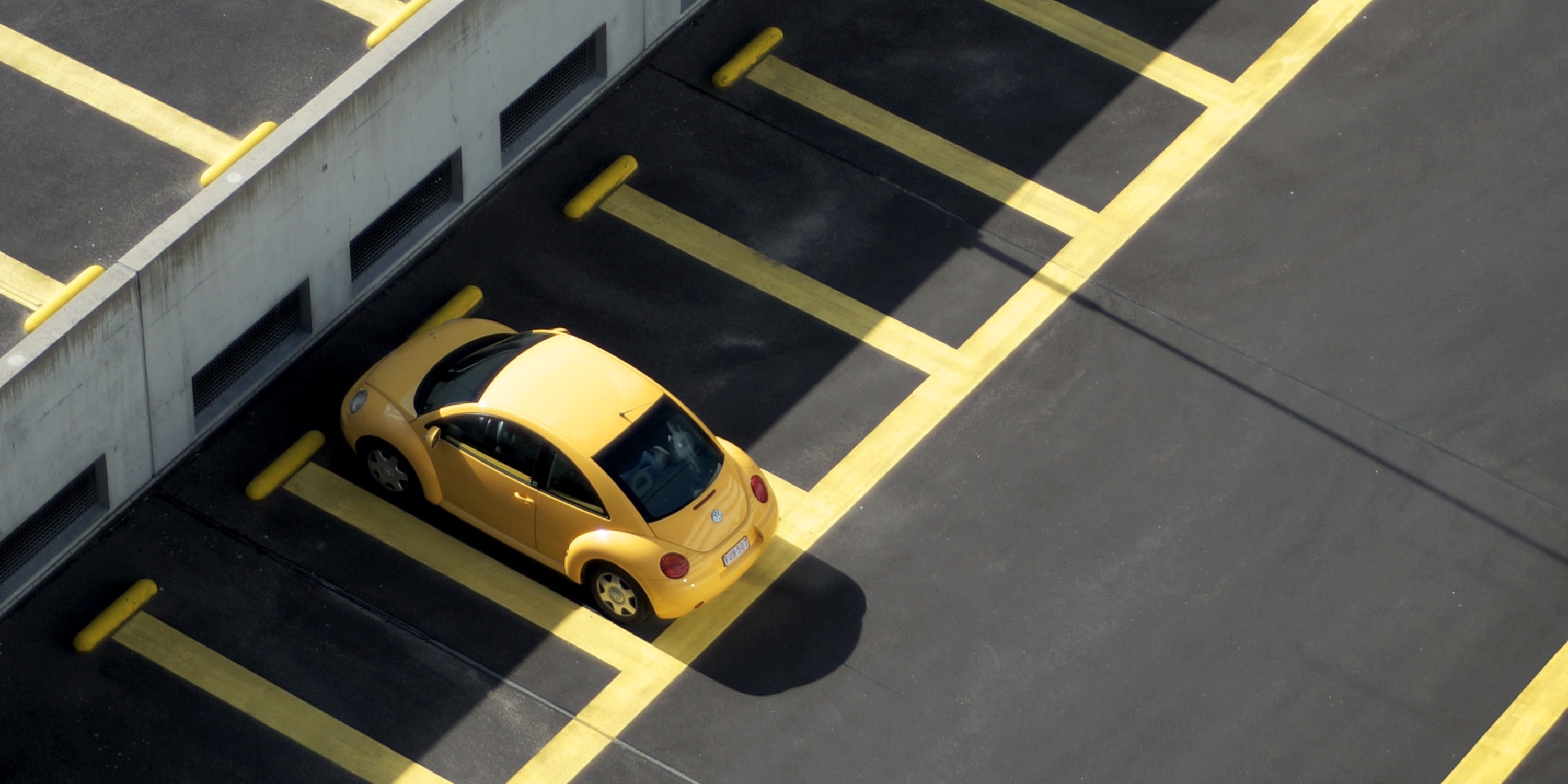 Parking Spots in Aberdeen photo by Raban Haaijk